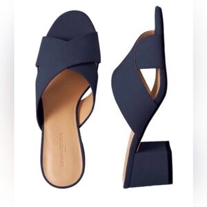 Banana Republic Navy Suede Criss Cross Mule Sandals Block Heel Size 9